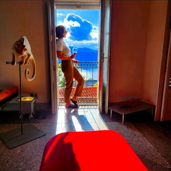 Meet your Posher, Lindsy - Picture 1 of 1